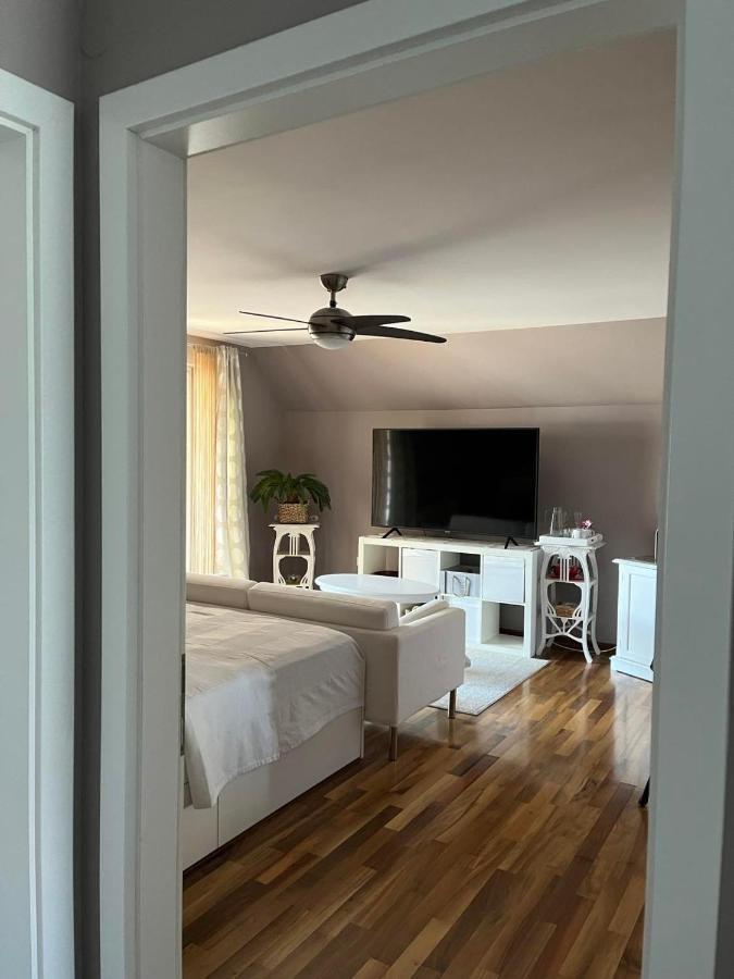Lodge Diana & Room Sweet 26 Bled Exterior foto